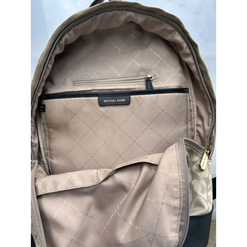 MICHAEL KORS Morgan Medium Backpack - Truffle Leppard Print‎ Great Condition